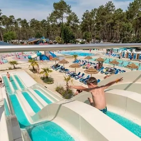 Camping Les Dunes De Contis 3* Grand Emplacement Ombrage Et Calme Kamp alanı